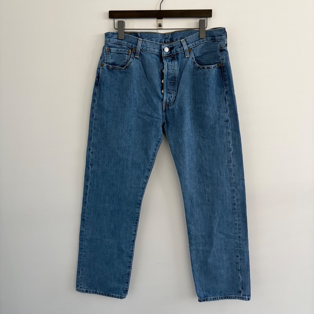 Levi's 501 Original Fit Button Fly Blue Denim Jeans 34x30